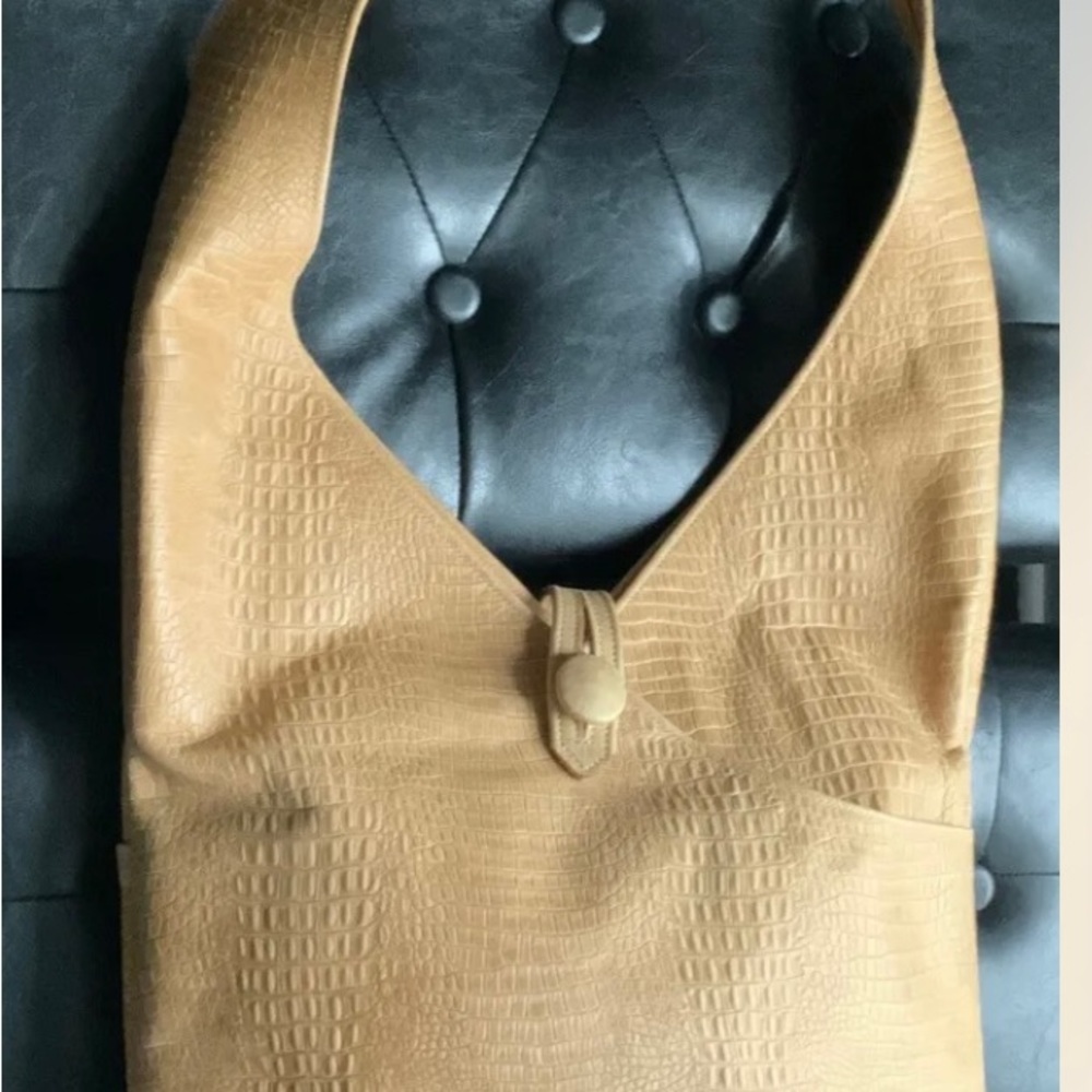 Tom Thomas Tan Leather Handbag